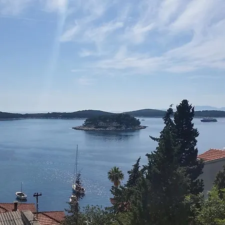 By The Sea Hvar - 13041 Apartamento