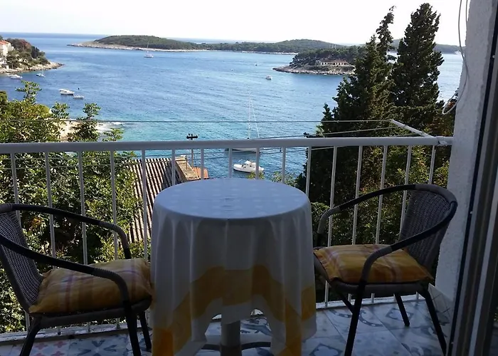 By The Sea Hvar - 13041 Appartement Hvar Town